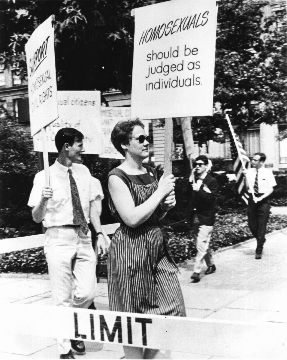 gay pride day philadelphia